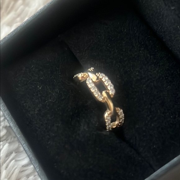Elegant Gold and Silver Chain Link Ring